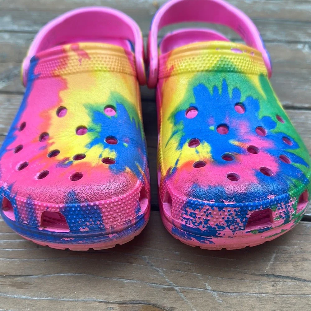 CROCS Pink and Yellow Sandals Playful and Stylish - Picture 5 of 6